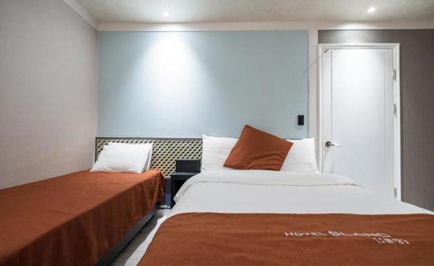 Ilsan Blanc Motel Goyang Exterior foto