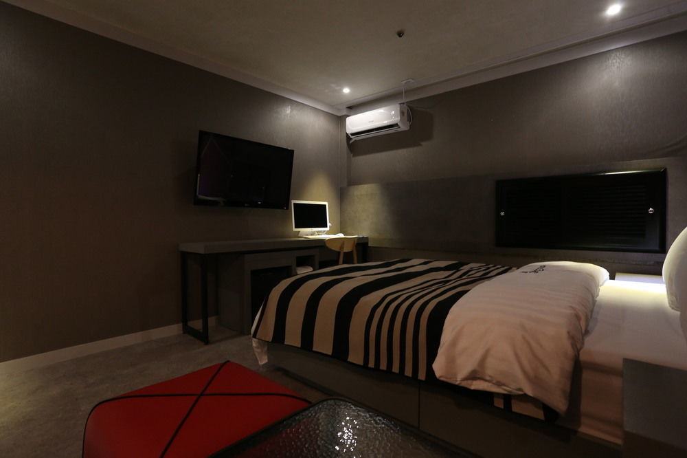 Ilsan Blanc Motel Goyang Exterior foto