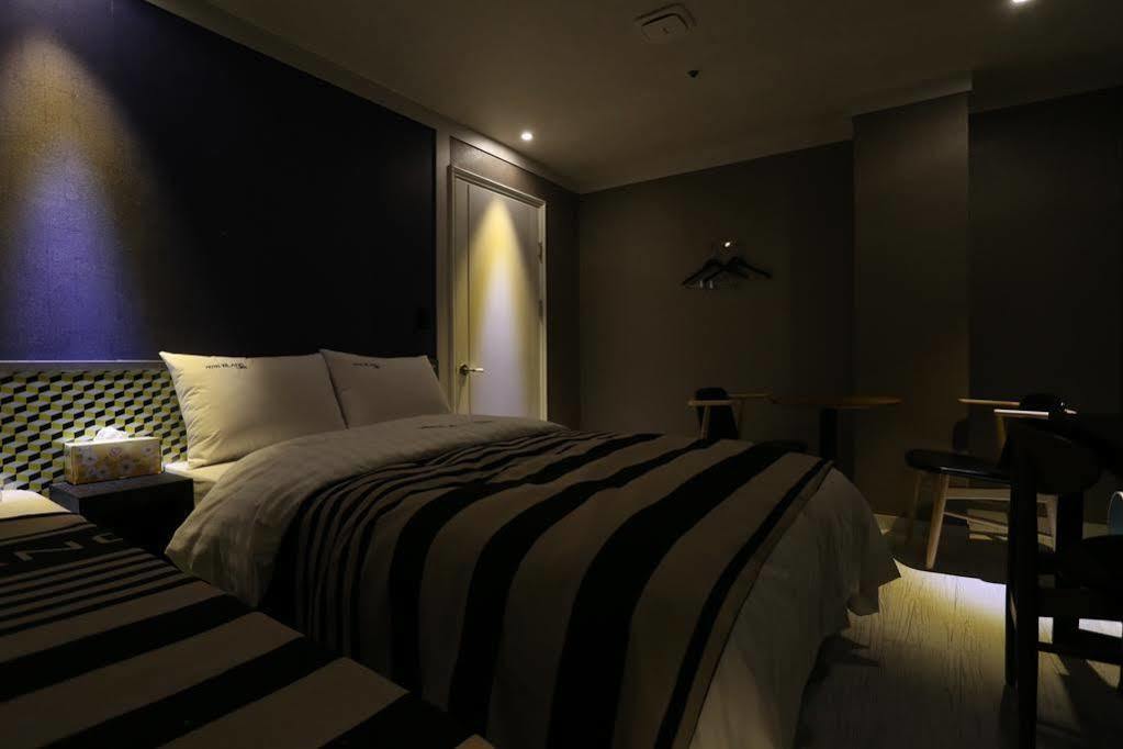 Ilsan Blanc Motel Goyang Exterior foto